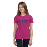 Love Sees No Limits (Halftone Design, Youth T-Shirt)
