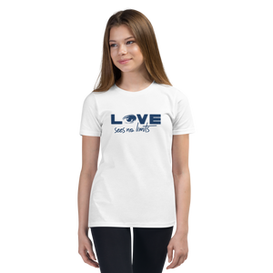 Love Sees No Limits (Halftone Design, Youth T-Shirt)